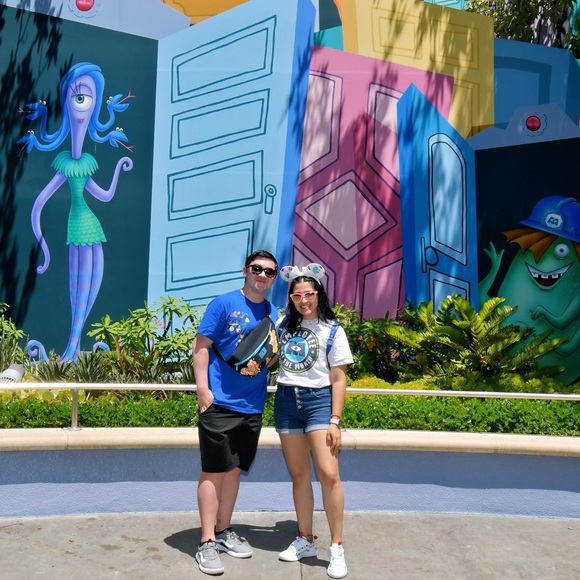 Jocelyn is live 🐼🌿🩷 - Picture 5 of 7